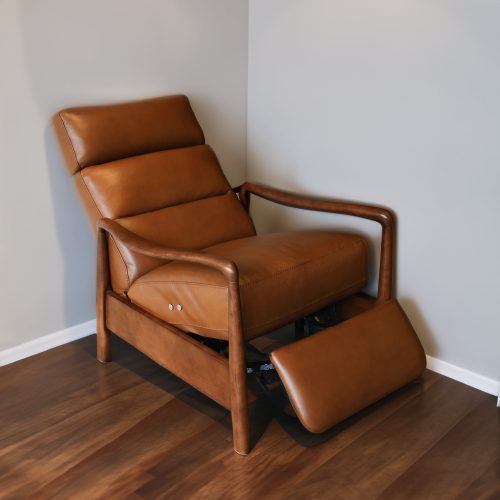 WalkerLeatherRecliningAccentChair 2